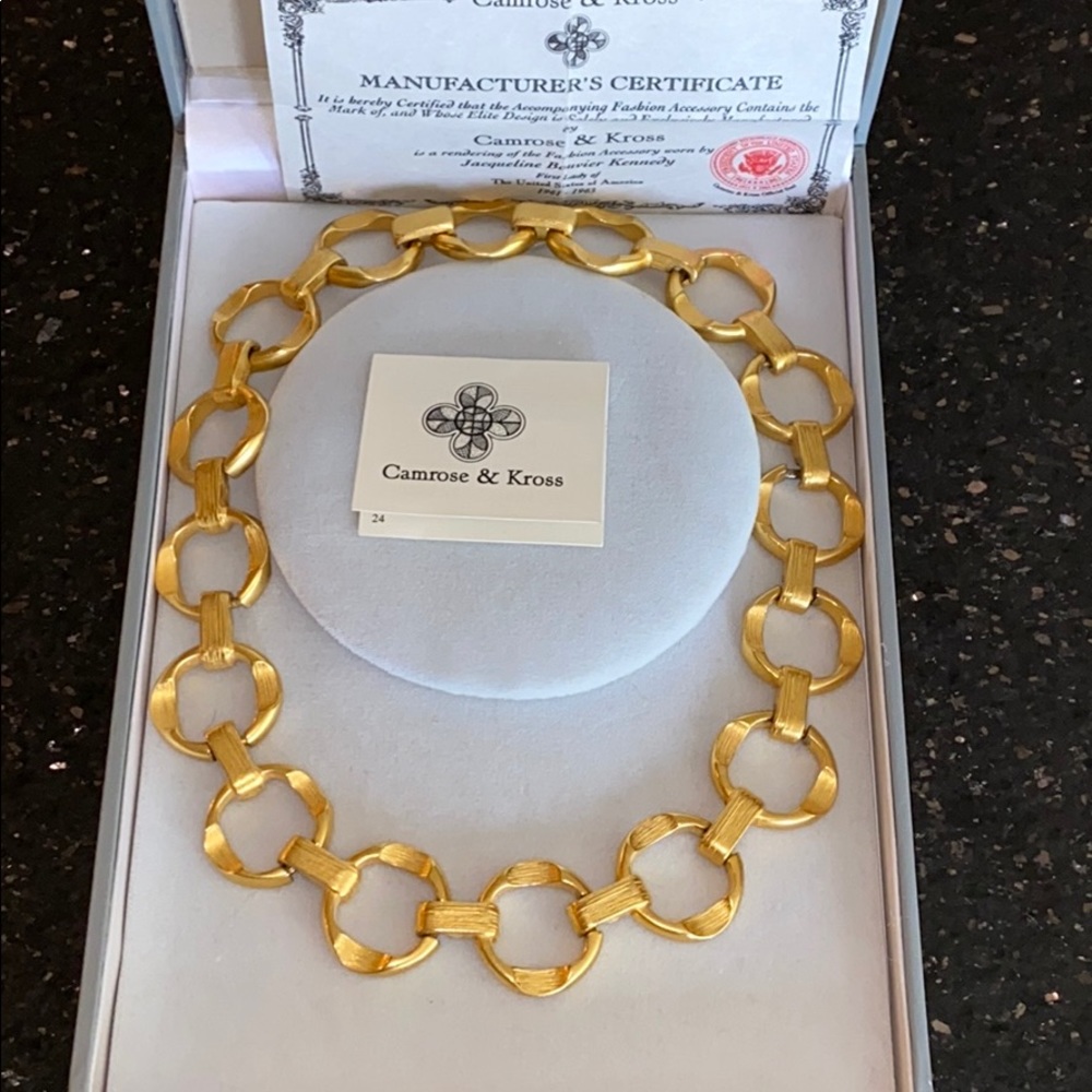 Camrose & Kross JBK Large 24kt Gold Open Link Neck